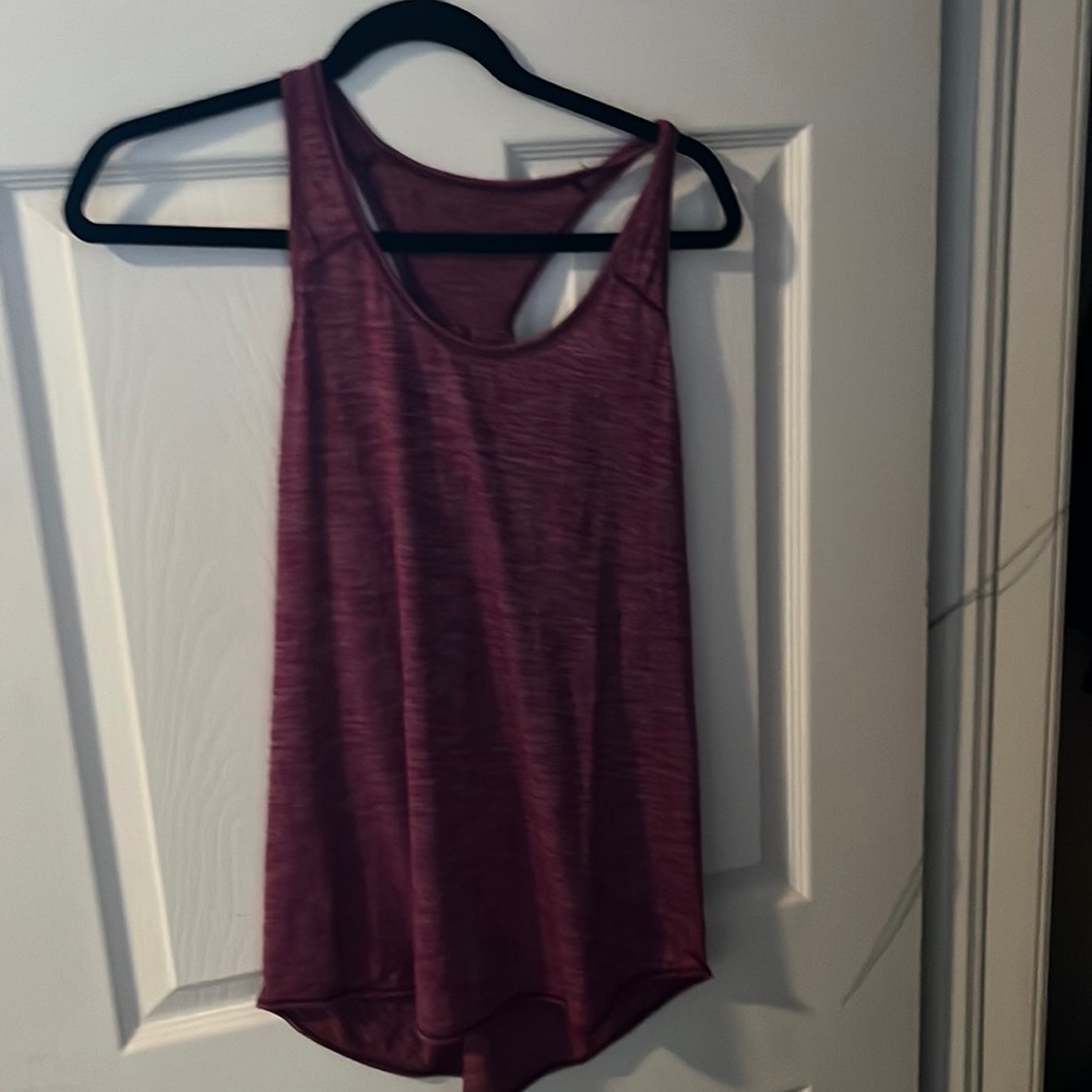 Lululemon tank top
